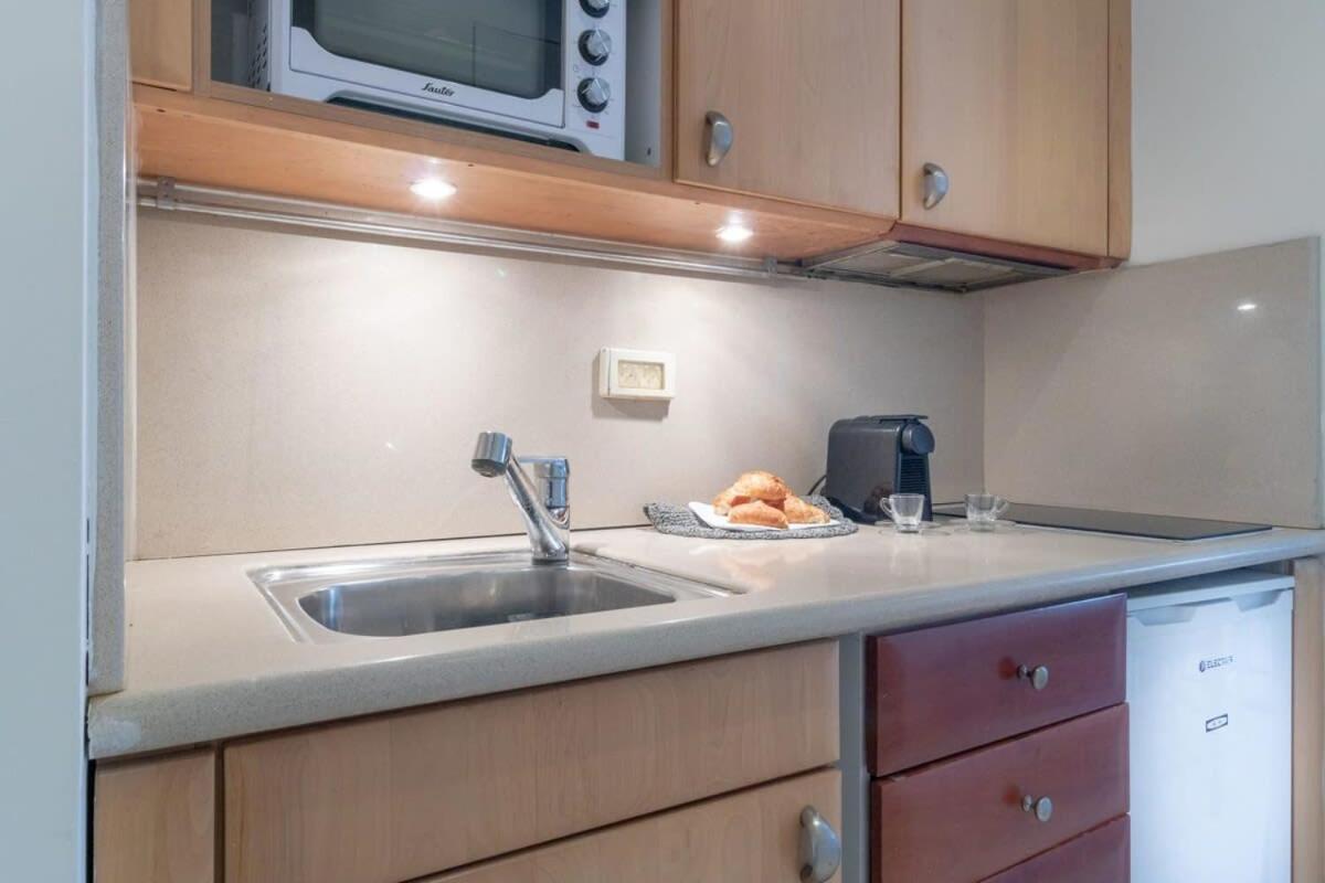 Вилла Cosy Studio In Mamilla, Free Parking Up To 5 Ppl Иерусалим Экстерьер фото