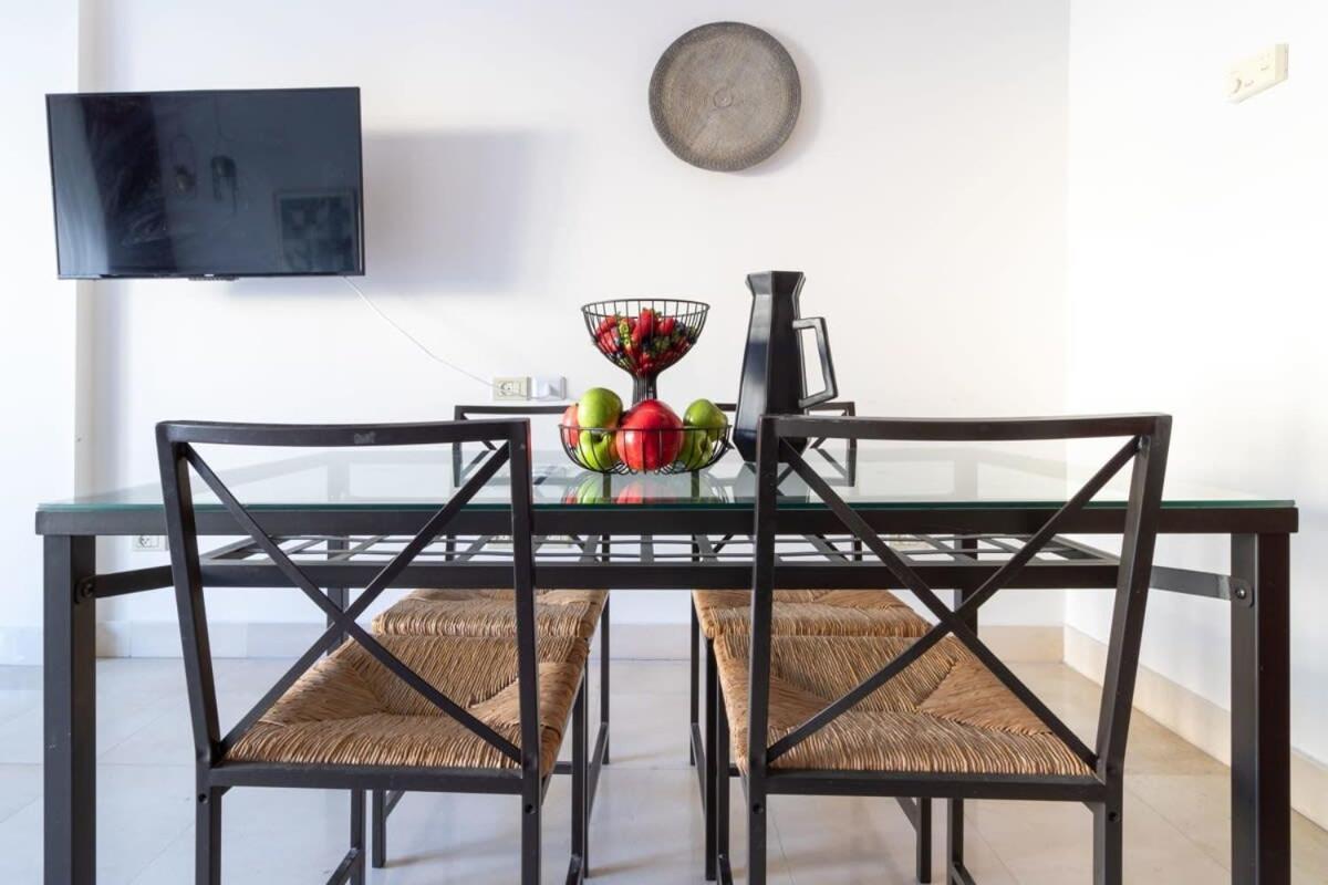 Вилла Cosy Studio In Mamilla, Free Parking Up To 5 Ppl Иерусалим Экстерьер фото